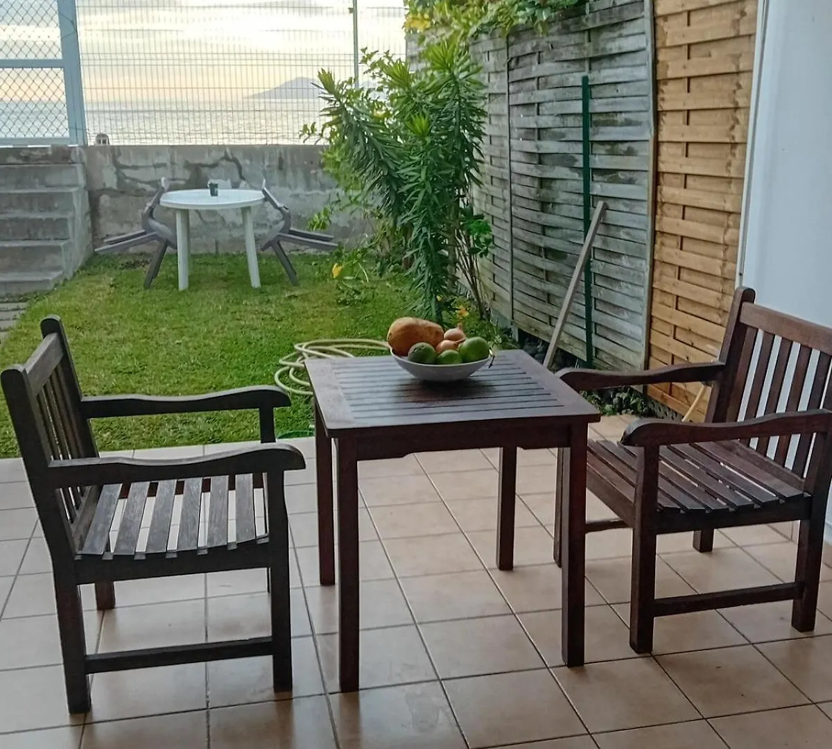 Muriavai Beach Punaauia Apartman